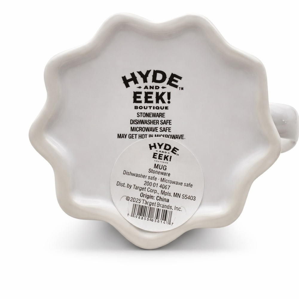 Hyde & Eek Charming Ghostly White Mug - Picture 4 of 4